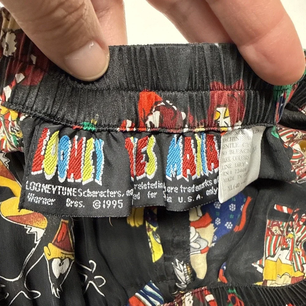 Vintage Looney Tunes Mania Mens Boxer Shorts Sz XL (40-42)‎ SILK Black